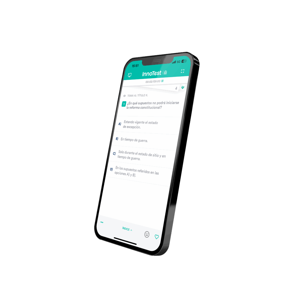 Aplicación móvil de InnoTest mostrando test de la Constitución Española 1978, ideal para opositores